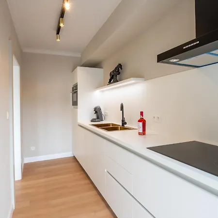 Apartment Centrum 4 *